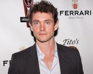 Hugh Dancy Photo