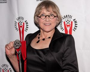 Mary Beth Hurt Photo