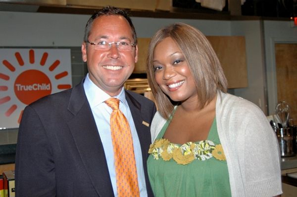 Chip Wheeler  (ING Foundation) and Sunny Anderson Photo
