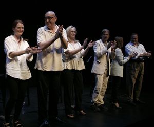 JuliAnne Moore, Alfred Molina, Meryl Streep, Viggo Mortensen, Debra Winger and Paul Sorvino @ BroadwayWorld JuliAnne Moore, Alfred Molina, Meryl Streep, Viggo Mortensen, Debra Winger and Paul S Photo