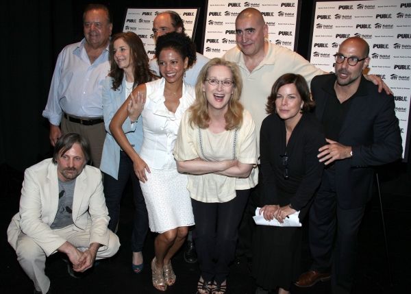 Viggo Mortensen, Paul Sorvino, Debra Winger, Elias Koteas, Gloria Reuben, Meryl Stree Photo