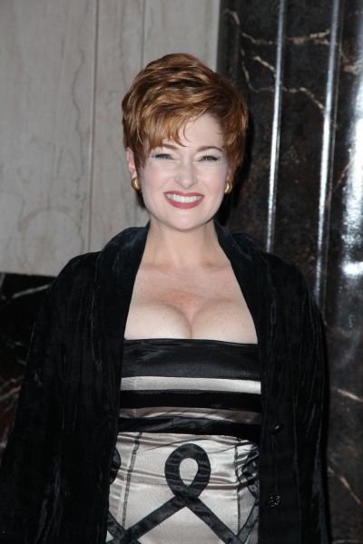 Carolyn Hennesy Photo