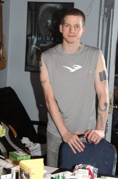 Stark Sands Photo