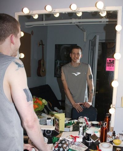 Stark Sands Photo
