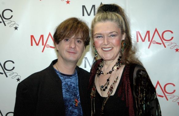 Photo Coverage: Backstage at the MAC Awards — photo 3 of 60