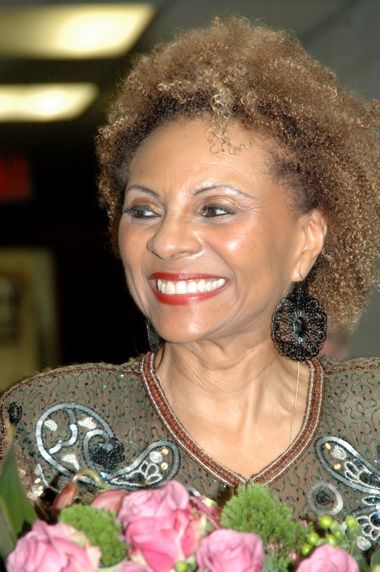 Photo Coverage: Backstage at the MAC Awards — photo 51 of 60