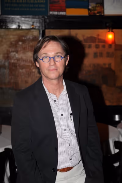 Emmy award winning actor Richard Thomas Photo