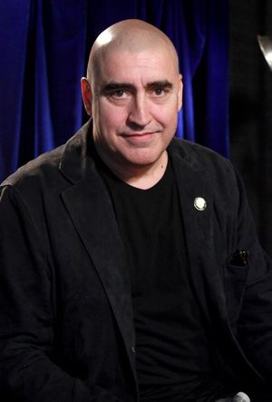 Alfred Molina Photo