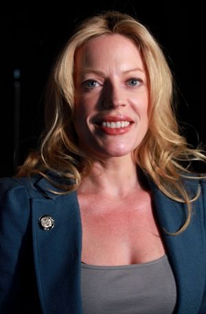 Sherie Rene Scott Photo