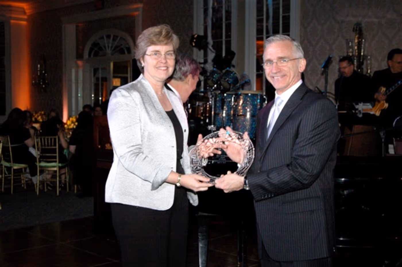 Photo Coverage: Paper Mill Playhouse Celebrates 72 Years with Annual Gala  Image