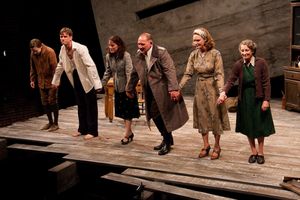 Libby Woodbridge, Lee Aaron Rosen, Samantha Soule, Zach Grenier, Lisa Emery, and Patricia Conolly @ BroadwayWorld Libby Woodbridge, Lee Aaron Rosen, Samantha Soule, Zach Grenier, Lisa Emery, and Patr Photo