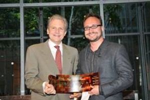 Arthur Sulzberger, Jr and Dan LeFranc @ BroadwayWorld Arthur Sulzberger, Jr and Dan LeFranc Photo