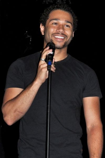 Corbin Bleu Photo