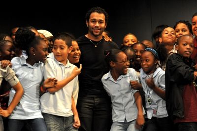 Corbin Bleu & students Photo
