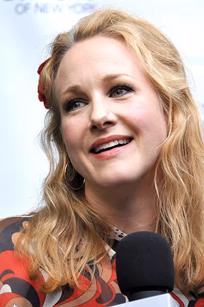 Katie Finneran Photo