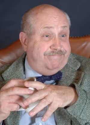 Dann Peterson @ BroadwayWorld Dann Peterson Photo