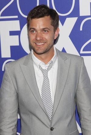 Joshua Jackson (Fringe) Photo