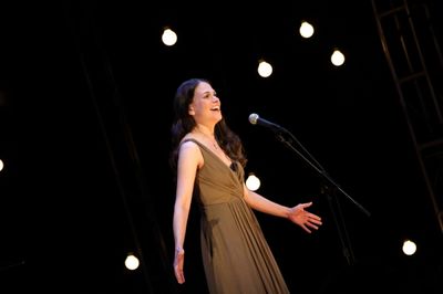 Sutton Foster  Photo