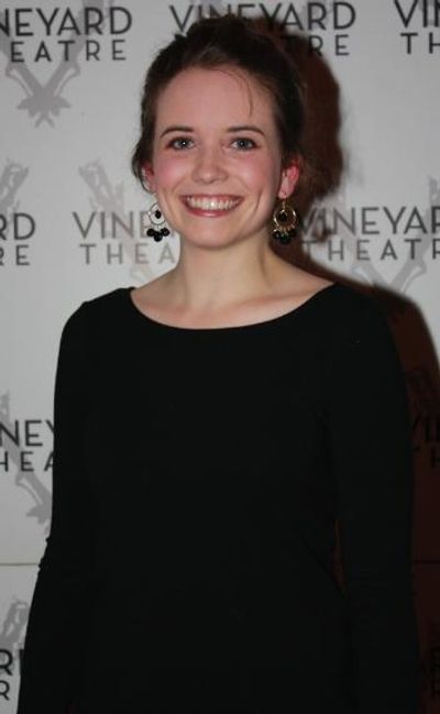 Phoebe Strole Photo
