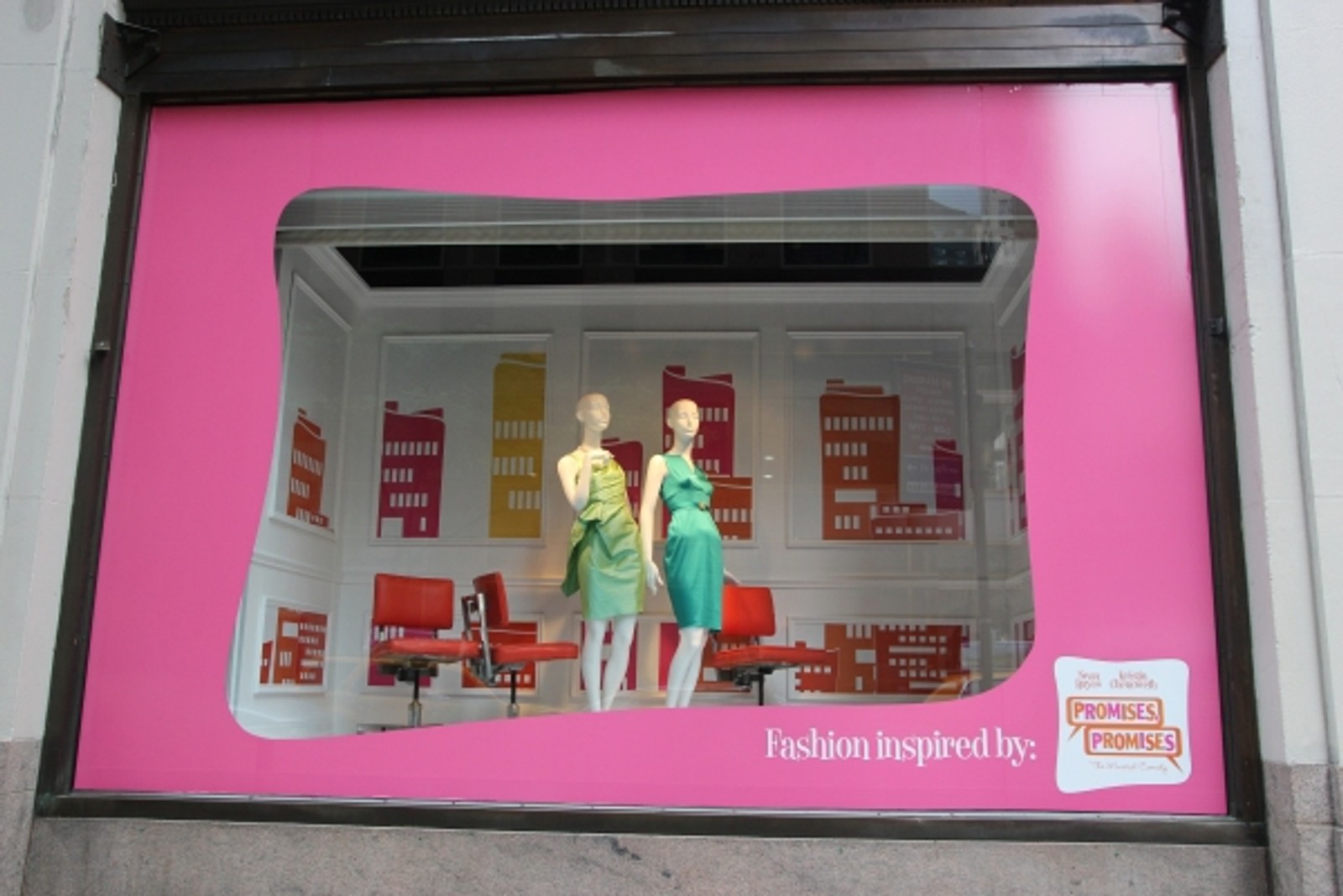 Photo Coverage: Lord & Taylor Unveils PROMISES, PROMISES Window Displays — photo 16 of 22
