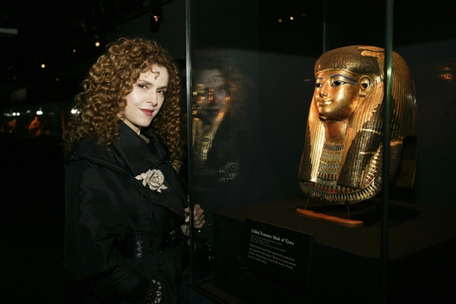Photo Flash: Broadway Welcomes King Tut; Bernadette Peters and Patti LuPone Visit — photo 2 of 2
