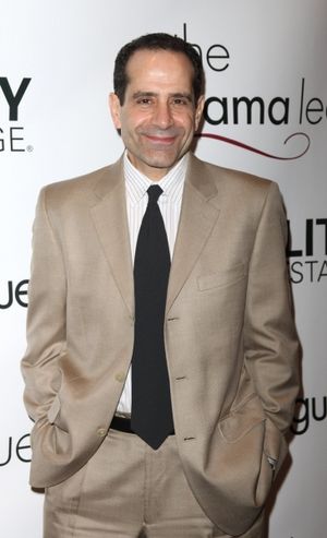 Tony Shalhoub
 Photo