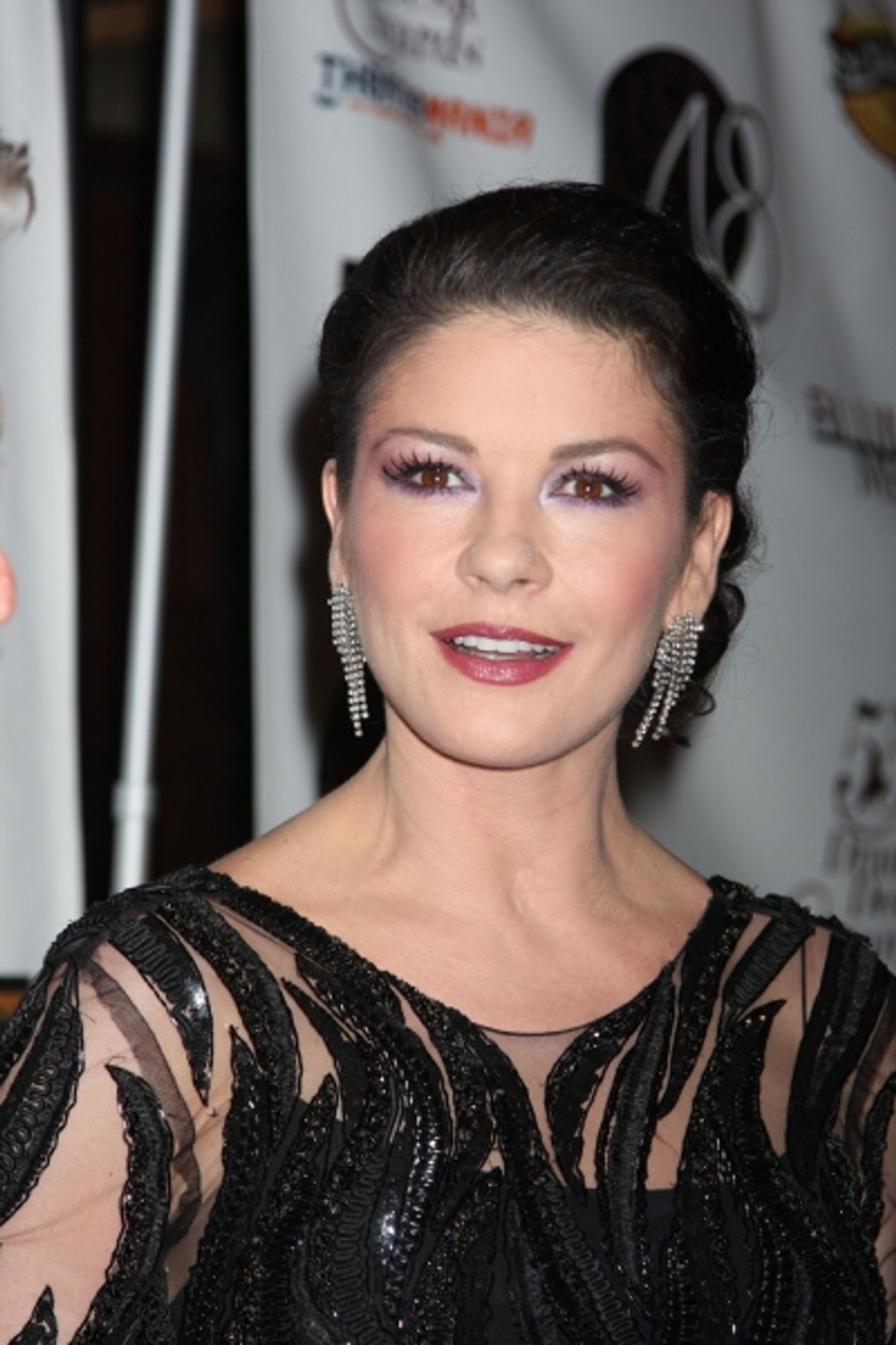 Photo Coverage: 2010 Drama Desk Arrivals Part 2  Image