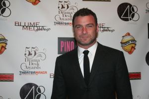 Liev Schreiber Photo