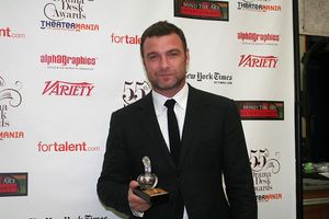 Liev Schreiber Photo
