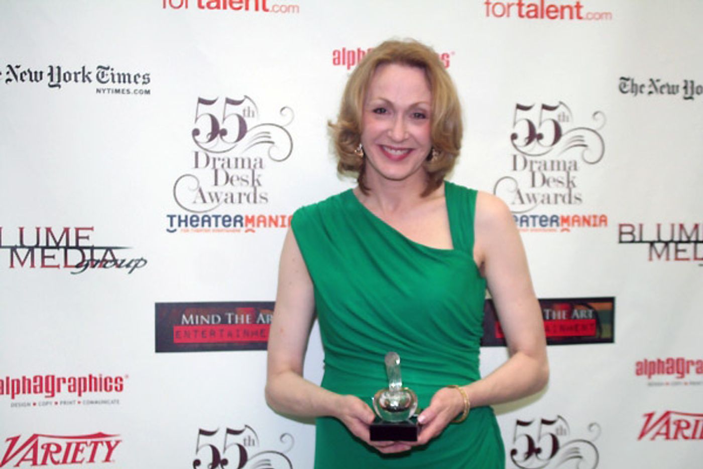 Photo Coverage: 2010 Drama Desk Awards Press Room  Image