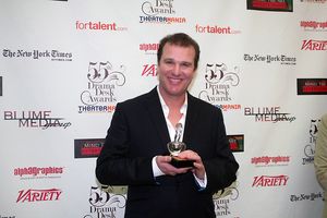 Douglas Hodge Photo