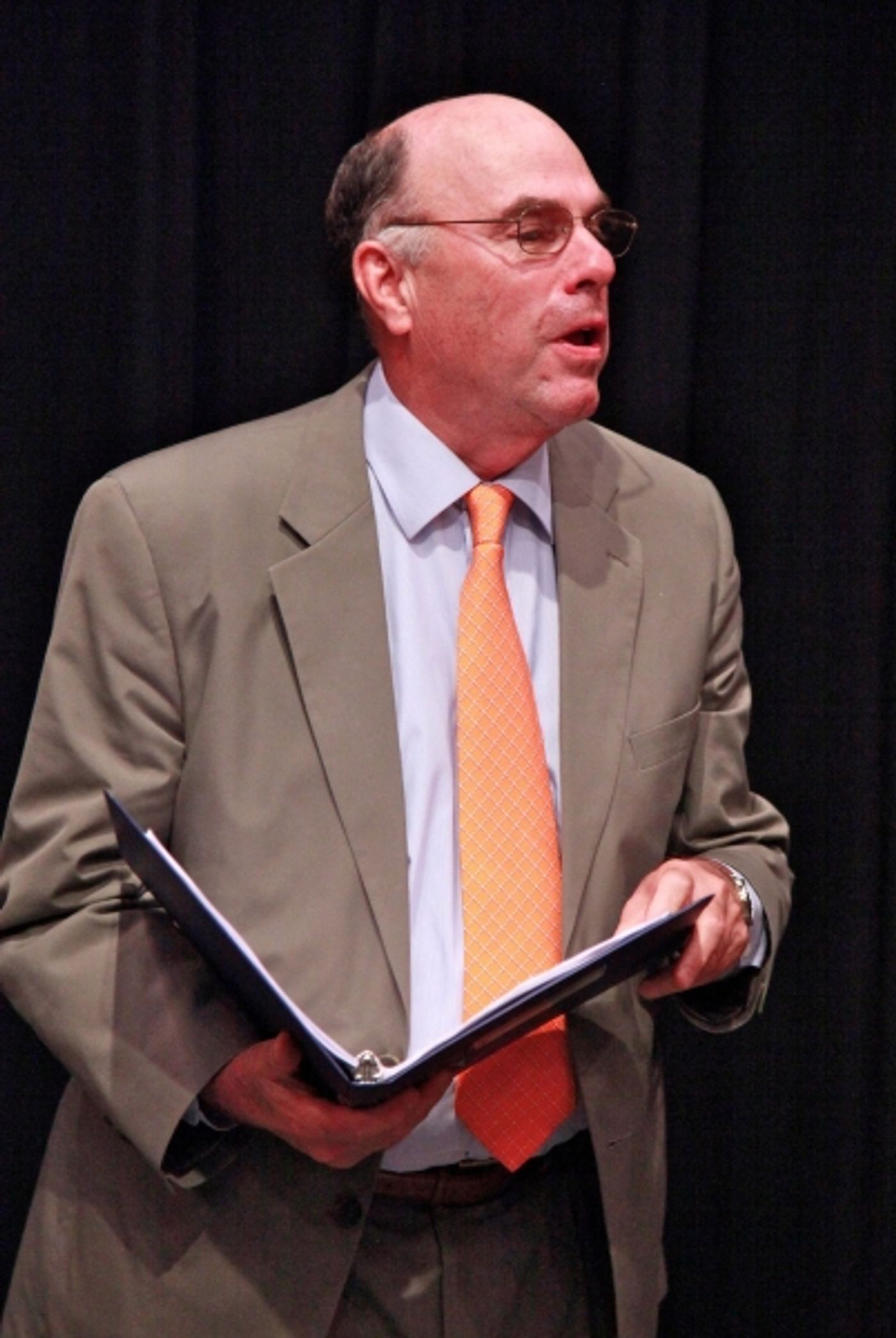 Photo Flash: Journalist Robert MacNeil Honored With Thornton Wilder Award  Image