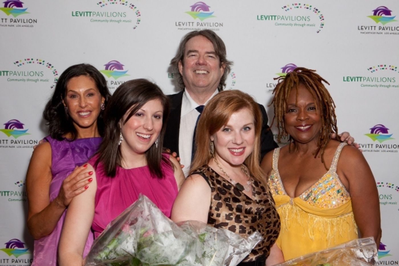 Photo Flash: Webb & Houston At GRAMMY Museum Sound Stage Photo Flash: Webb & Houston At GRAMMY Museum Sound Stage Image