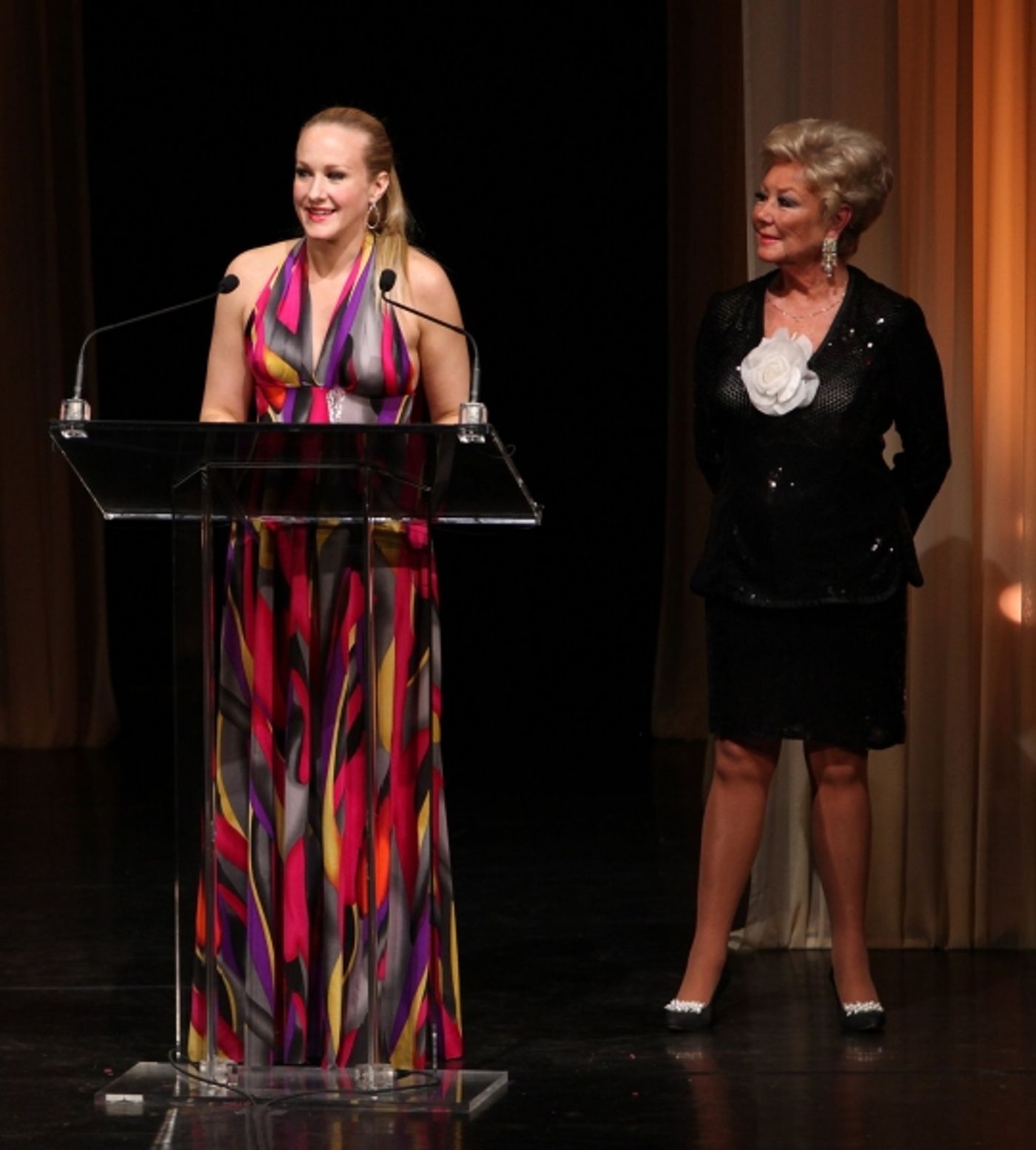 Photo Coverage: 2010 Drama Desk Awards Ceremony - Part 1 Photo Coverage: 2010 Drama Desk Awards Ceremony - Part 1 Image