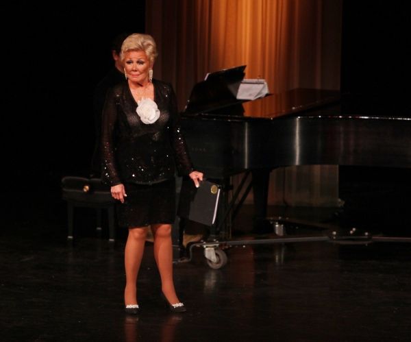 Mitzi Gaynor Photo