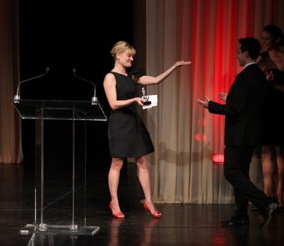 Martha Plimpton and Santino Fontana
 Photo