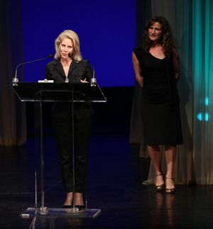 Daryl Roth and Ana Gasteyer @ BroadwayWorld Daryl Roth and Ana Gasteyer Photo