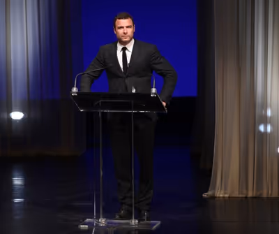 Liev Schreiber
 Photo