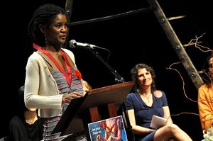 Chisa Hutchinson Photo