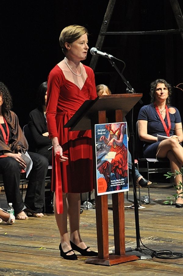 Julie Crosby  Photo