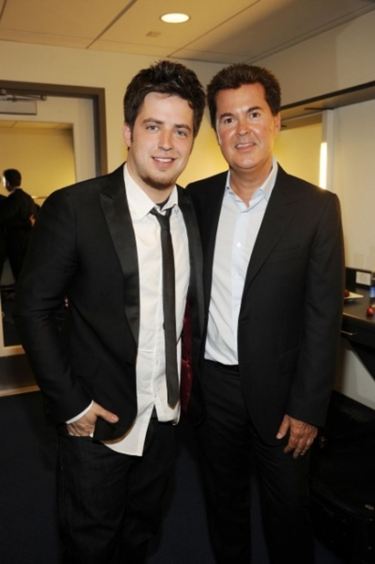 Lee DeWyze and Simon Fuller at 