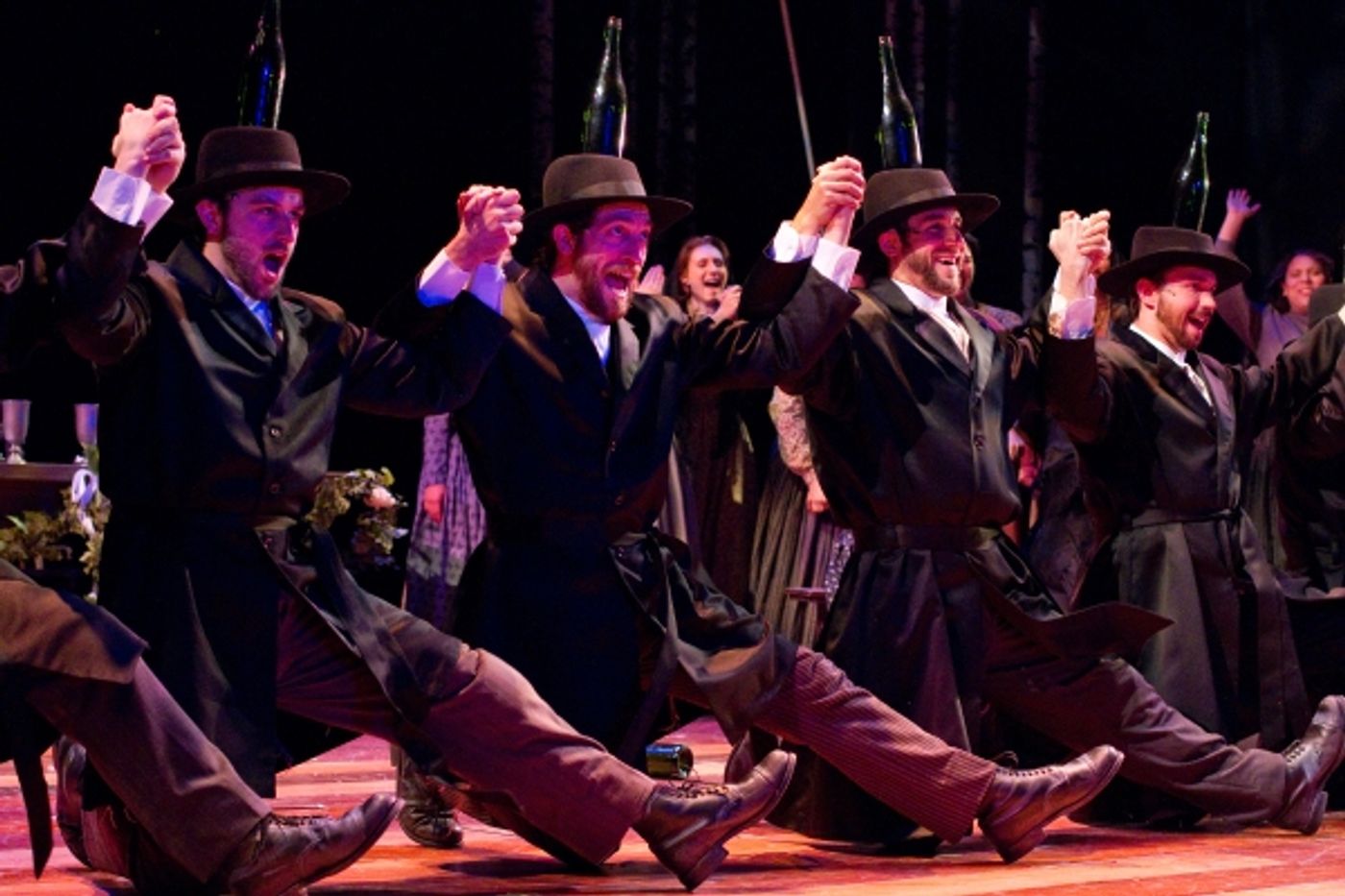 Photo Coverage: FIDDLER ON THE ROOF Opens at Walnut Street Theatre  Image