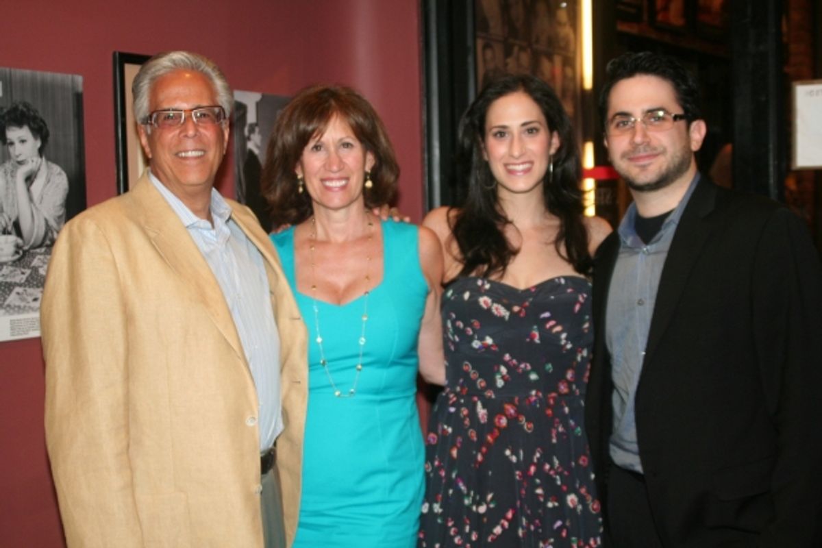 BroadwayWorld.com's Editor-in-Chief Robert Diamond with Jennifer Hallie Rosen (Diamond) and her parents James Rosen and Robin Rosen at 