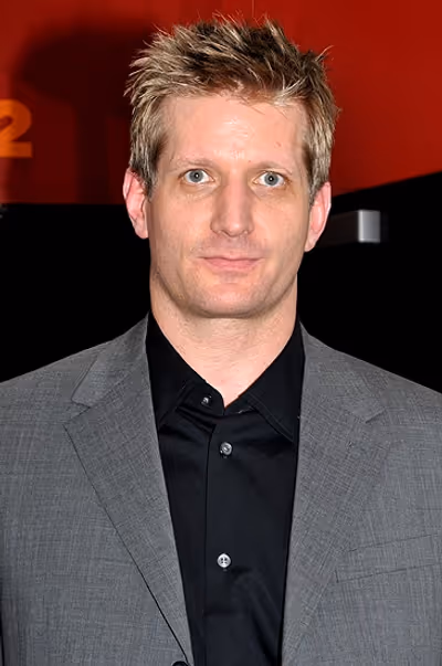 Paul Sparks Photo