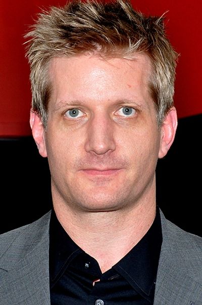 Paul Sparks Photo