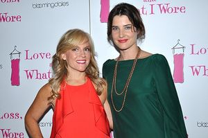  Rachael Harris & Cobie Smulders  Photo