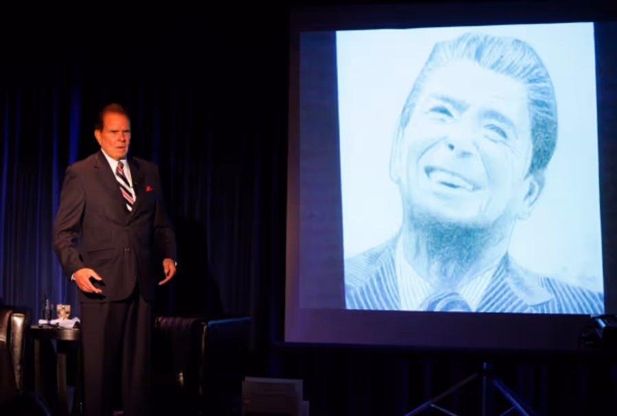 Photo Coverage: Rich Little at Magic Castle Image