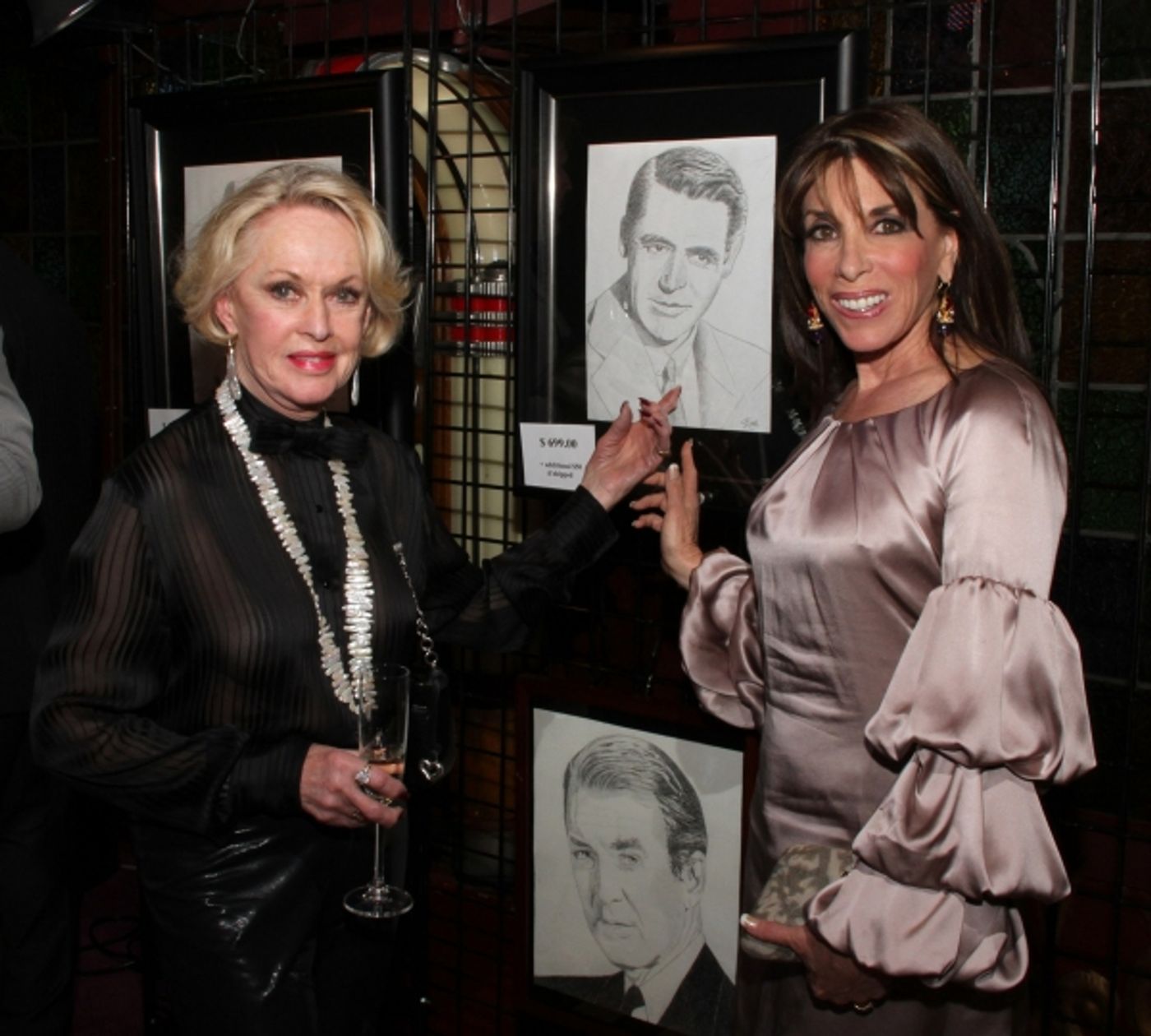 Photo Coverage: Rich Little at Magic Castle  Image