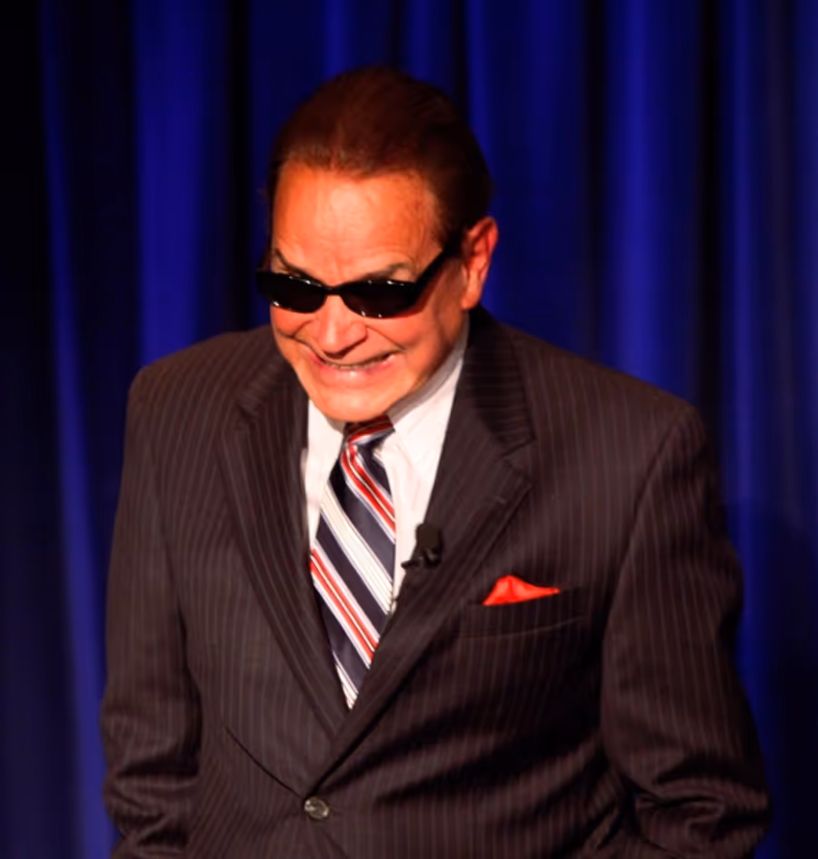 Photo Coverage: Rich Little at Magic Castle Image