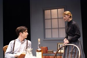 Alexander Harvey and Julie Jesneck Photo